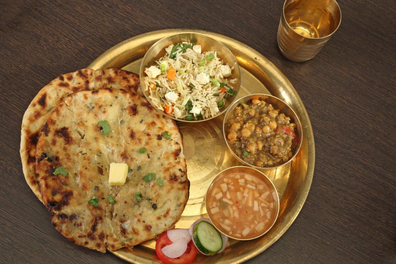Oyo 24071 Jasco Royal Hotel Amritsar
